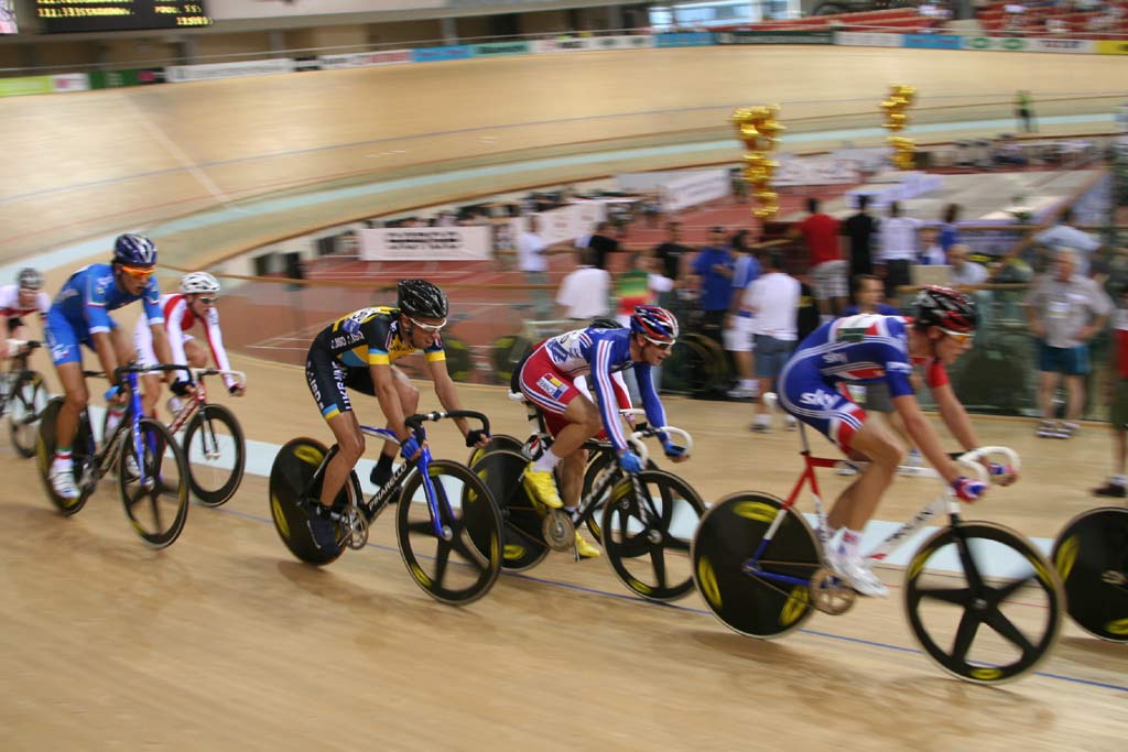 .  - .        17-18    19-23     - 15-19 . . . 